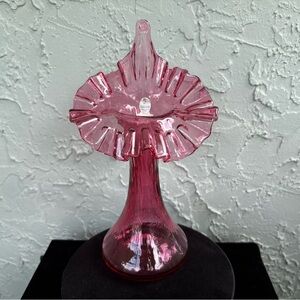 FENTON Cranberry Handblown Artglass Jack In The Pulpit Vase (H: 11”)